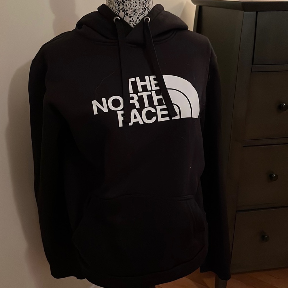 Black North Face Hoodie